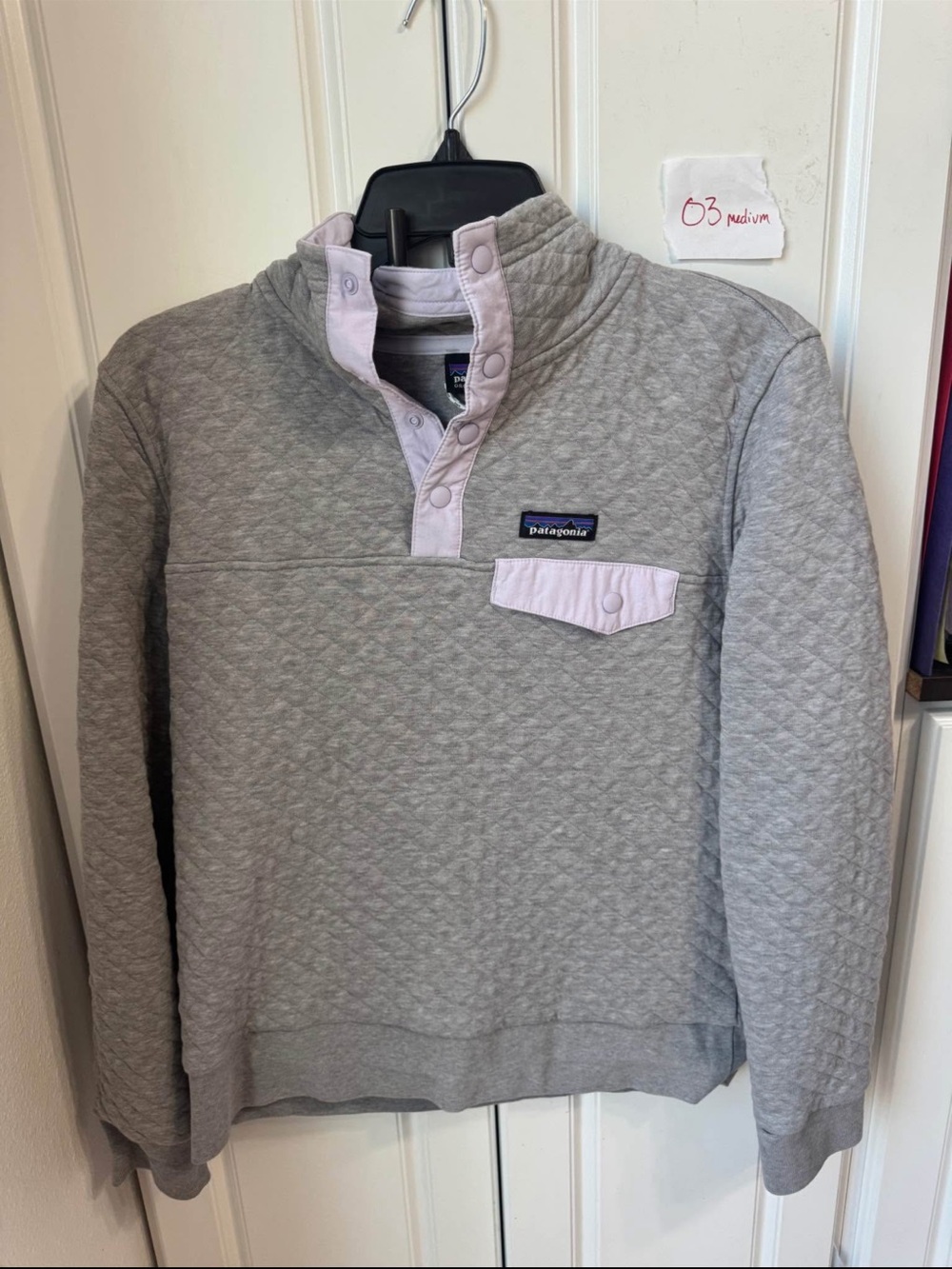 Patagonia Quilted Pullover Sweatshirt - Light Gray with Pale Pink Trim (03)
